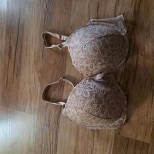 Lace T-Shirt Bra in Nude